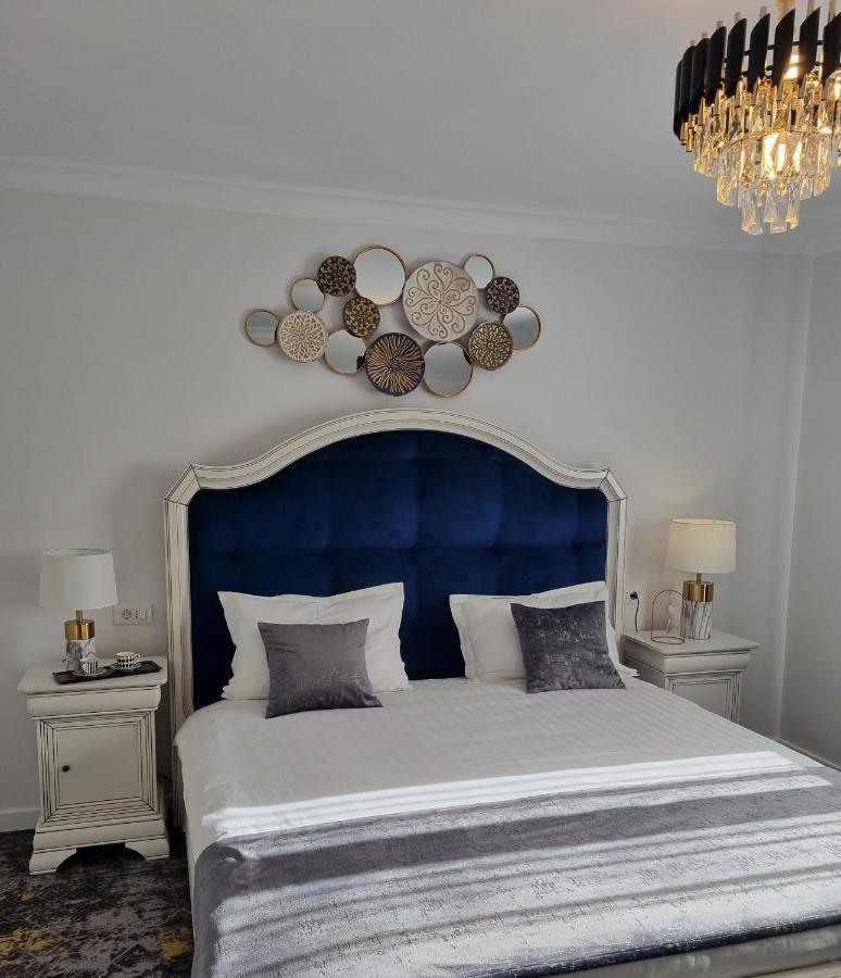 Tesa Boutique Hotel トゥルグ・ネアムツ エクステリア 写真