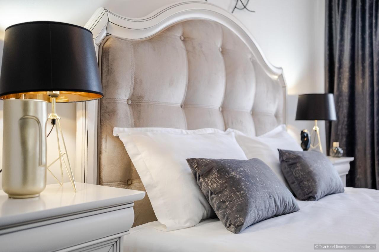 Tesa Boutique Hotel トゥルグ・ネアムツ エクステリア 写真